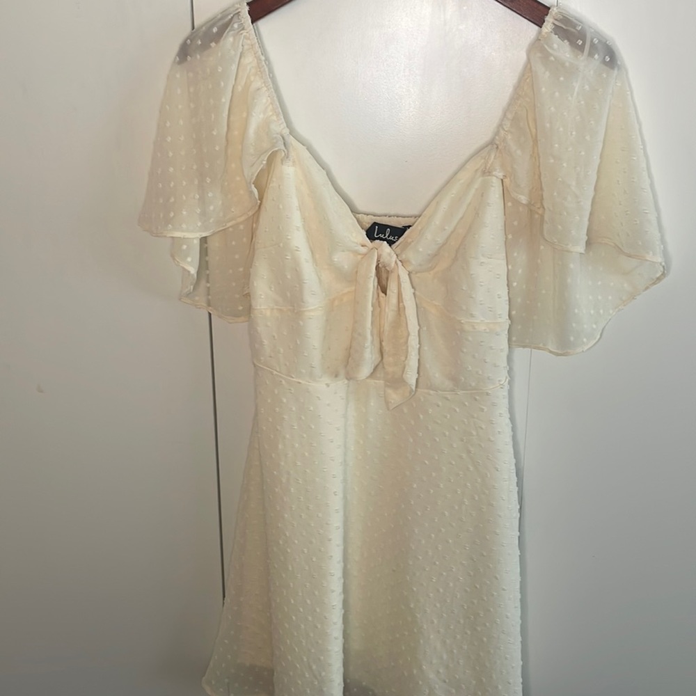 Cream/Ivory Flowy Mini Dress